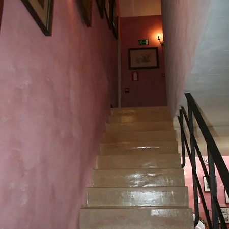 Le Relais De Charlinette Boignée