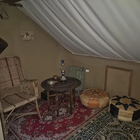 Le Relais De Charlinette Bed & Breakfast Boignée