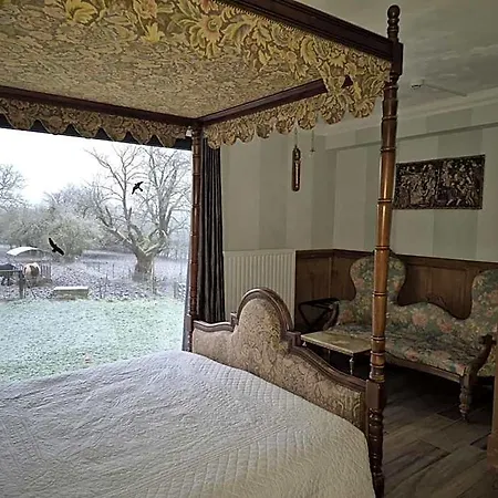 ベッド・アンド・ブレックファスト Le Relais De Charlinette Boignée